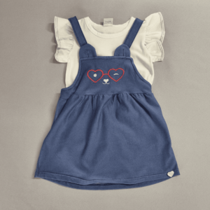 Conjunto Body Branco + Jardineira - Azul Corações