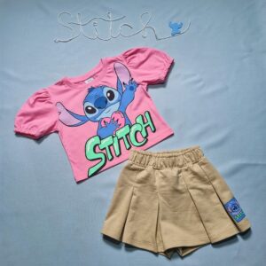 Conjunto Stitch Rosa + Short Saia Bege
