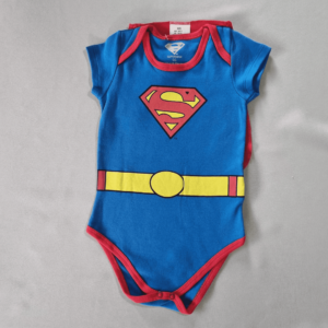Body Superman com Capa | Encantos Únicos