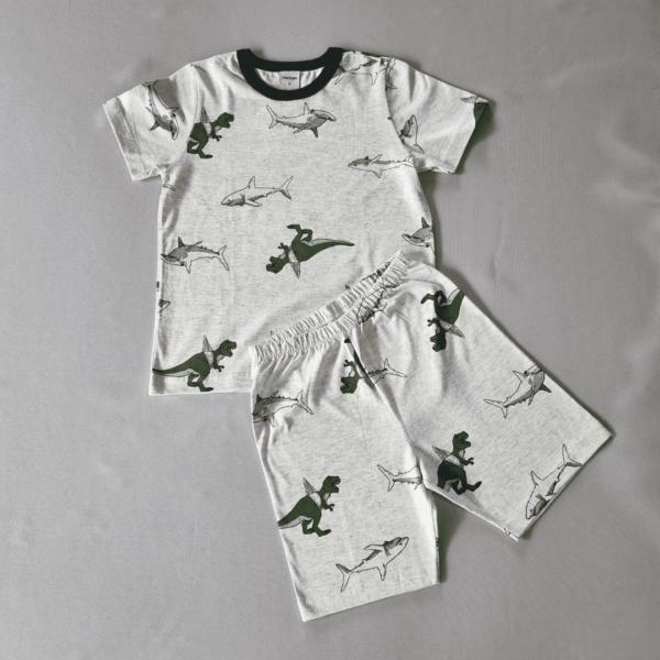 Pijama Dino & Tubarão – Edição Encantos Únicos