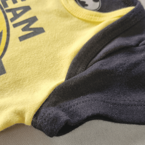 Body “Team Batman” – Versão Amarela | Encantos Únicos - Image 2
